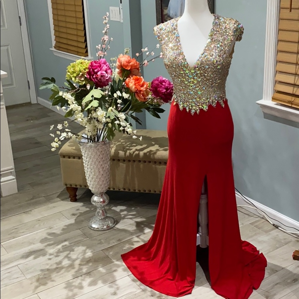 Elegant Dress ❤️